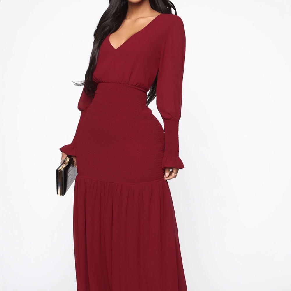 NWT- floor length long sleeved maxi dress